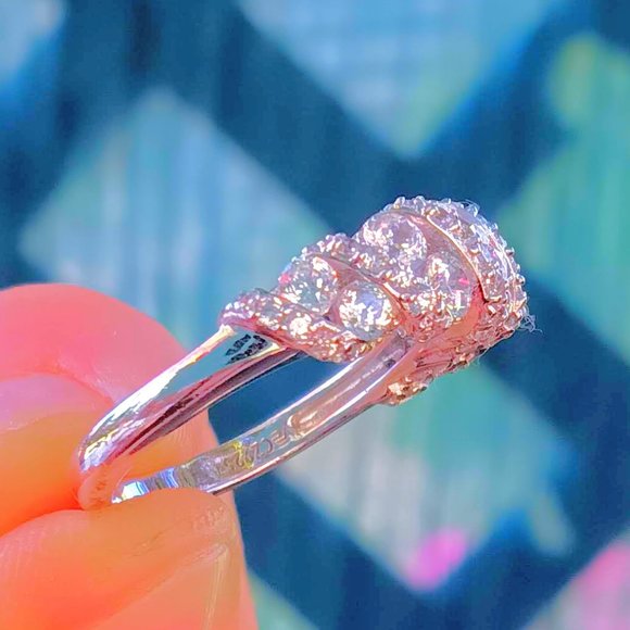 Sterling Silver Cubic Zirconia Cluster Twist Band Ring *NEW* - Picture 7 of 16